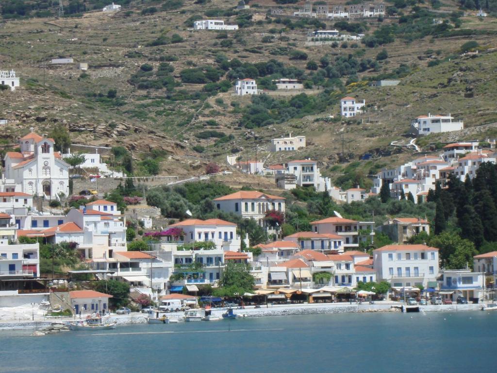 Meltemi Aparthotel Batsi Exterior foto